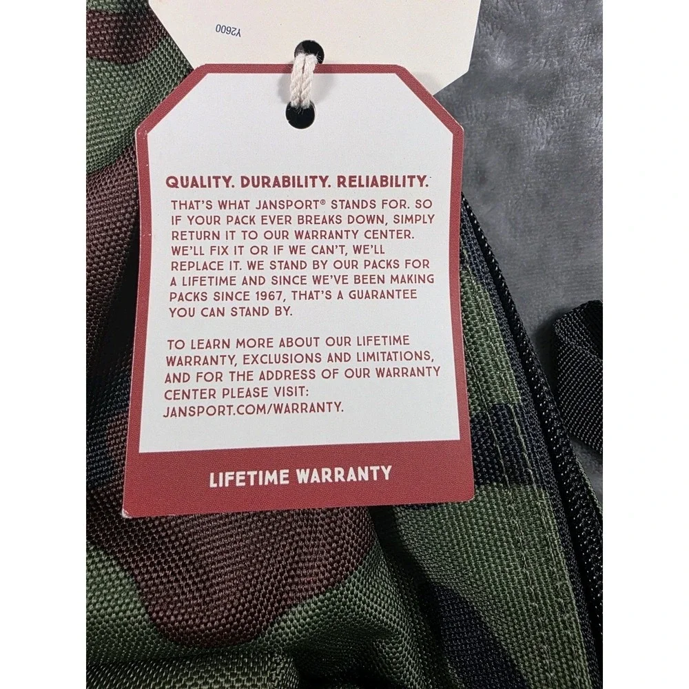 NWT Jansport Super Suede New Olive Camo Sherpa Backpack 25L‎ 16.75H x 13L x 8.5D